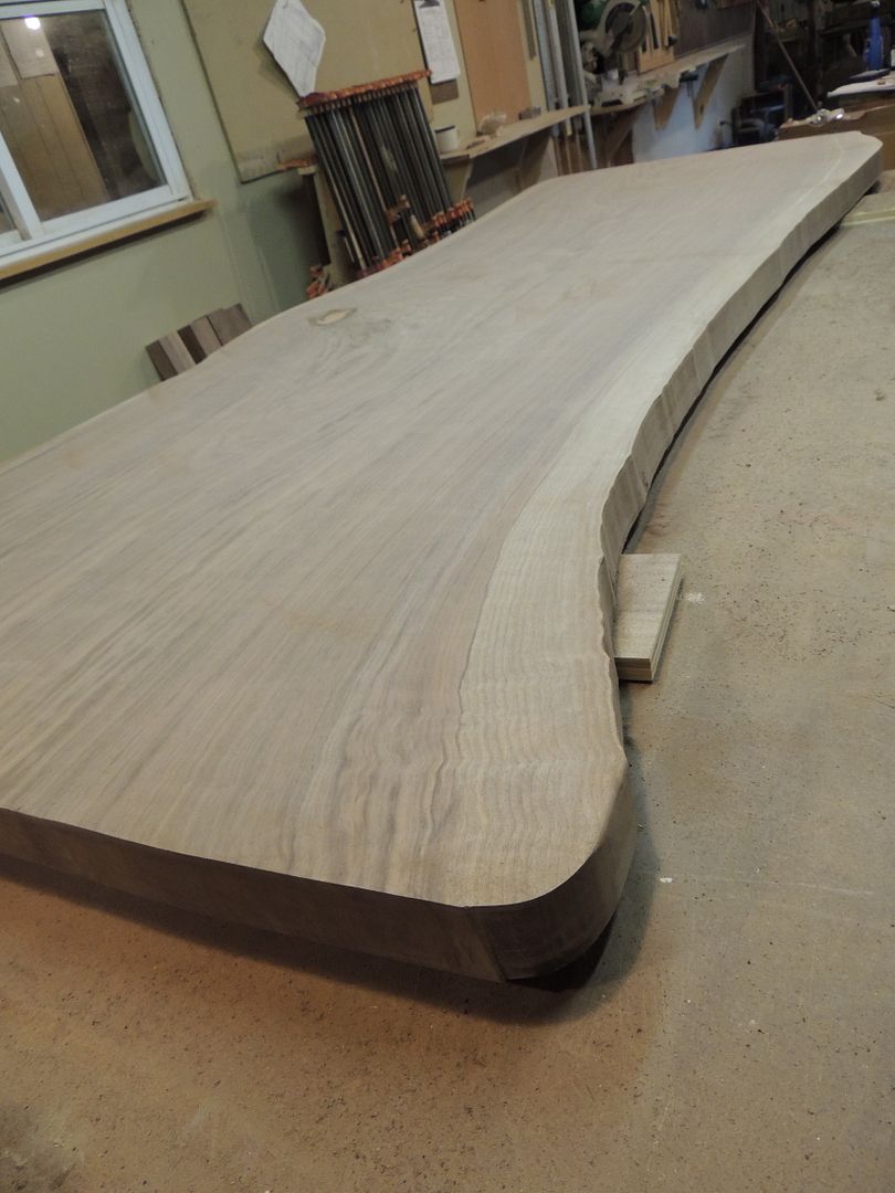 Natural Flitch Walnut Dining Table (How to Make a…) Woodworking Talk